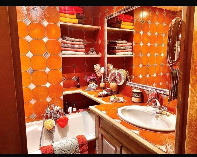 Appartement De Luxe Au Coeur De Saint-Tropez Eksteriør bilde