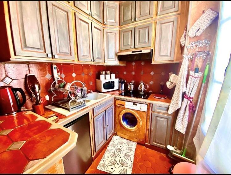 Appartement De Luxe Au Coeur De Saint-Tropez Eksteriør bilde