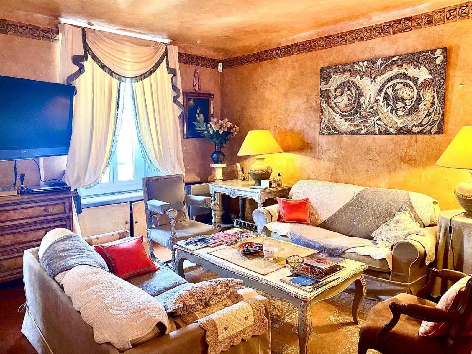 Appartement De Luxe Au Coeur De Saint-Tropez Eksteriør bilde